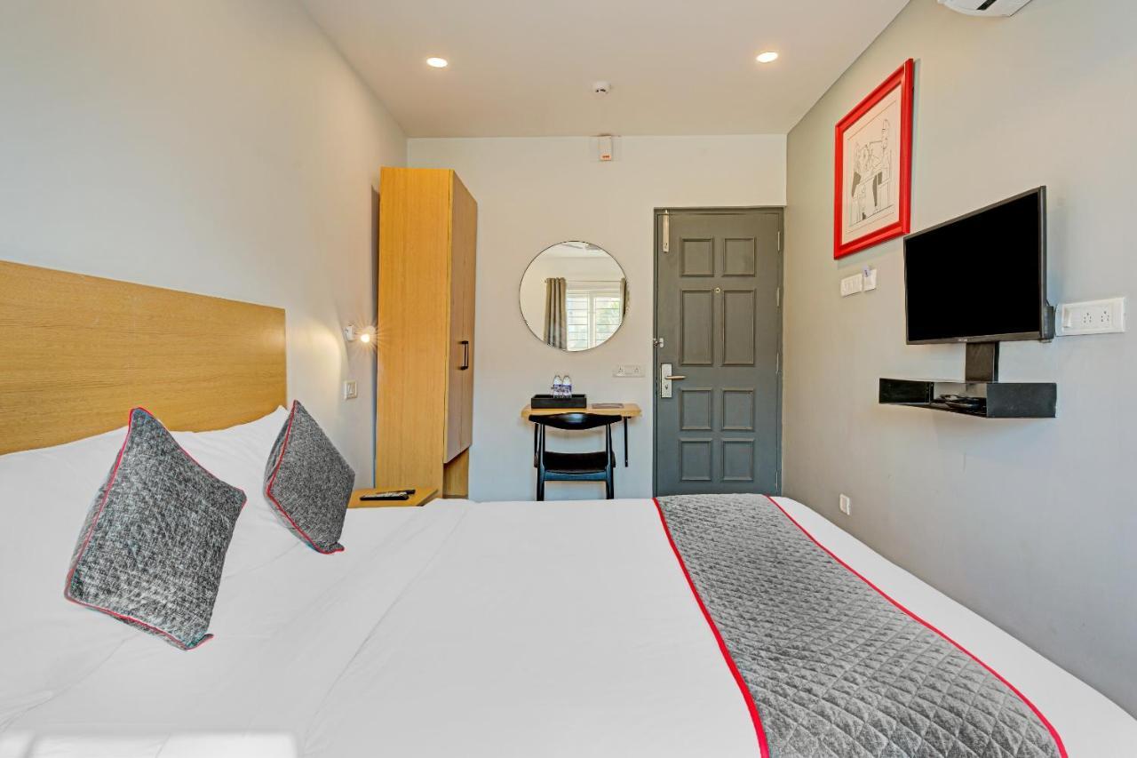 Oyo Townhouse 74871 Thoraipakkam Hotel Chennai Luaran gambar